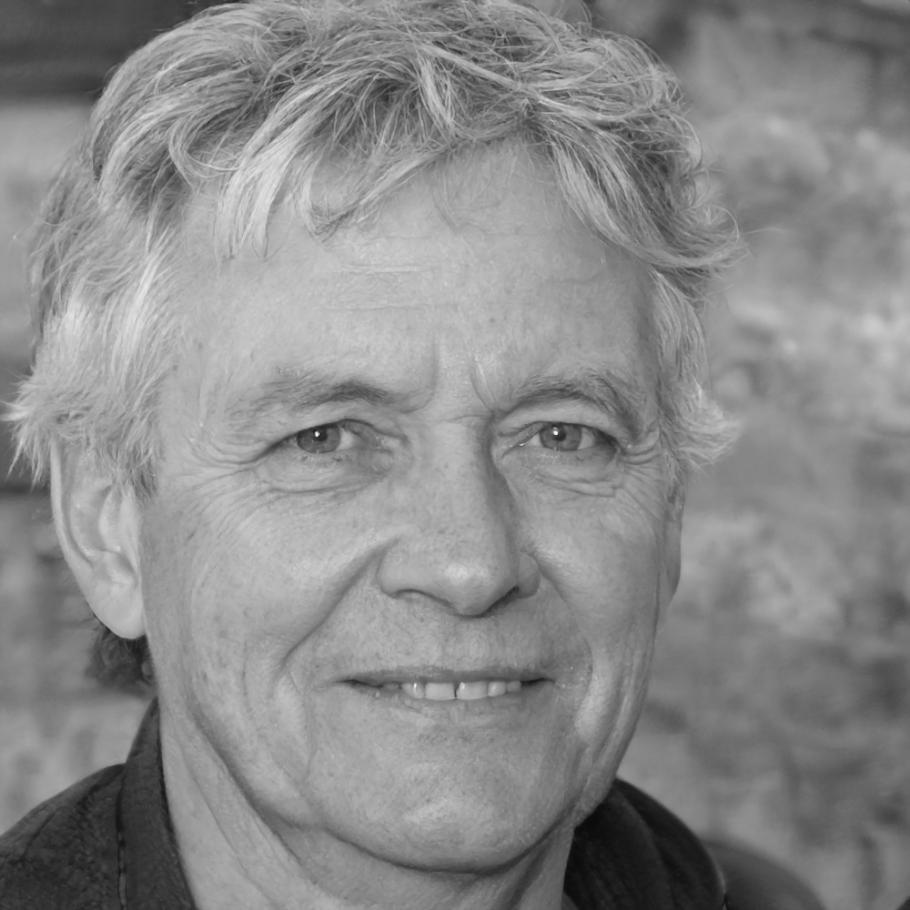 Portrait of instructor Pavlo Tkachuk who teaches visual balance and framing techniques